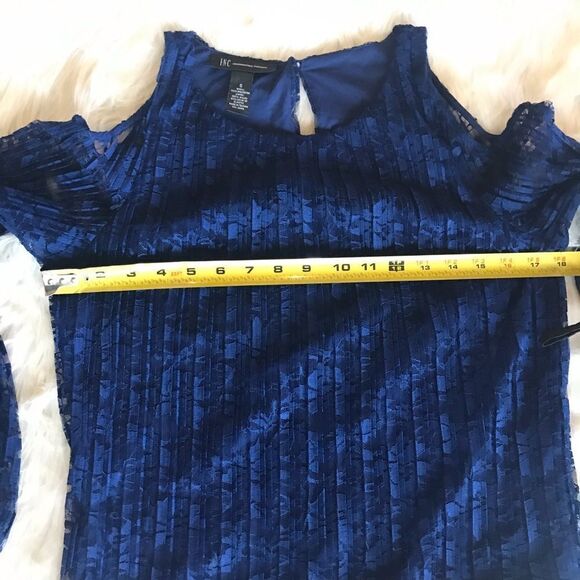 INC International Concepts Cold Shoulder Blouse - Picture 7 of 8